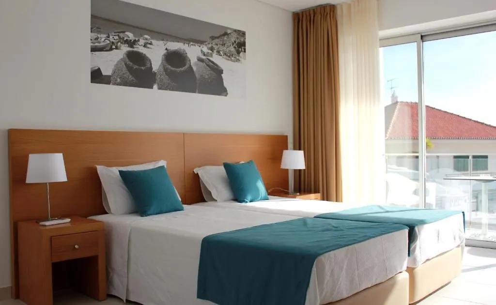Casa Praia Mar Guest House Salema