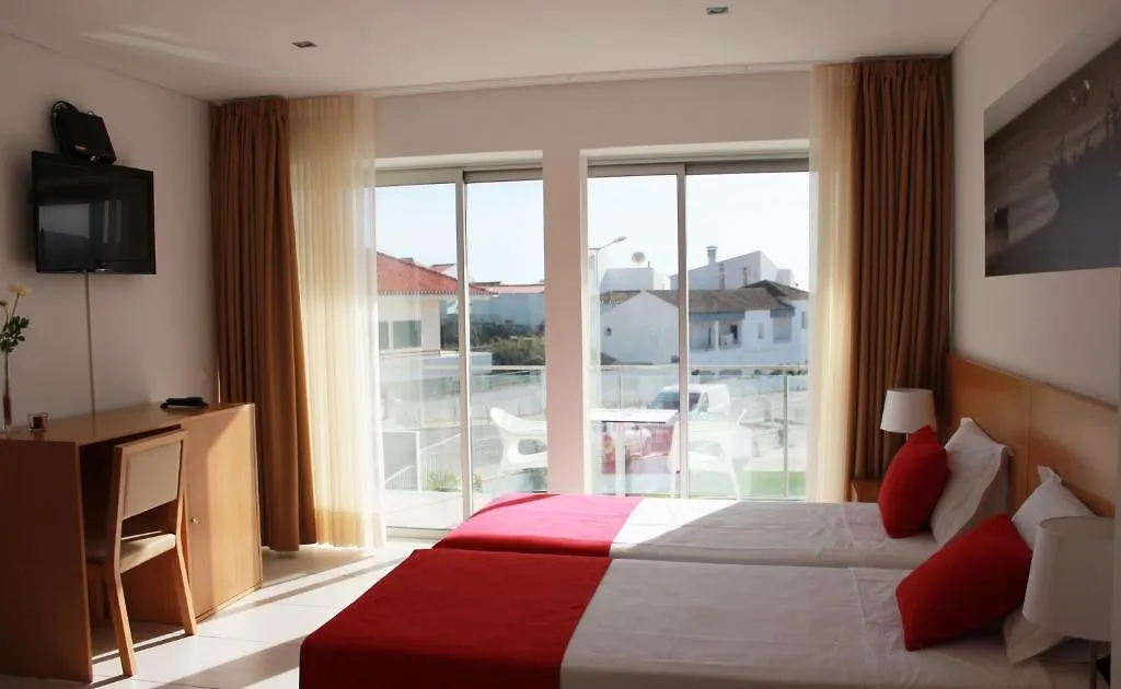 Casa Praia Mar Guest House Salema