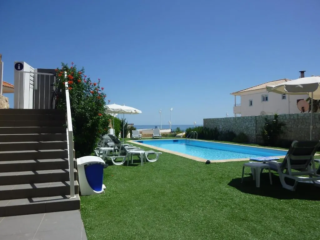 Casa Praia Mar Guest House Salema